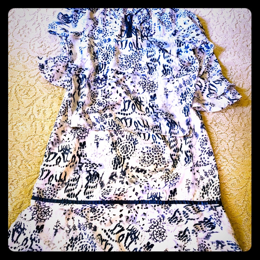 Woman 2 Piece Skirt Set